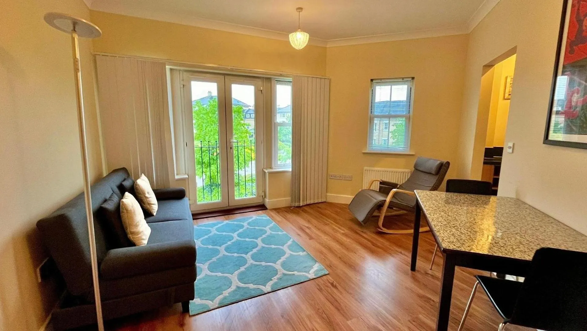 Cambridge Cozy Retreat - 1 Bed Apartment